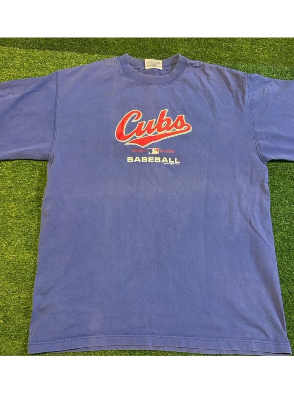 Vintage Chicago Cubs shirt mens large blue majestic y2K short sleeve thick